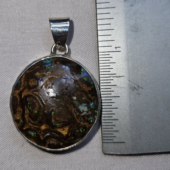 Boulder Matrix Opal Pendant - Picture 4 of 4